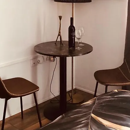 Apartment Estaris *
