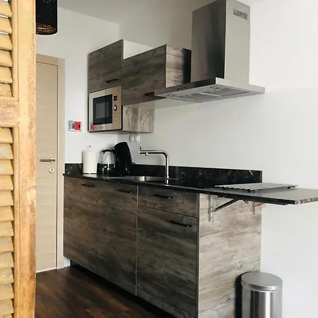 Apartment Estaris *